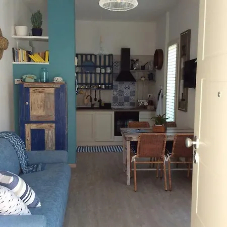 R5@astoria Apartman *
